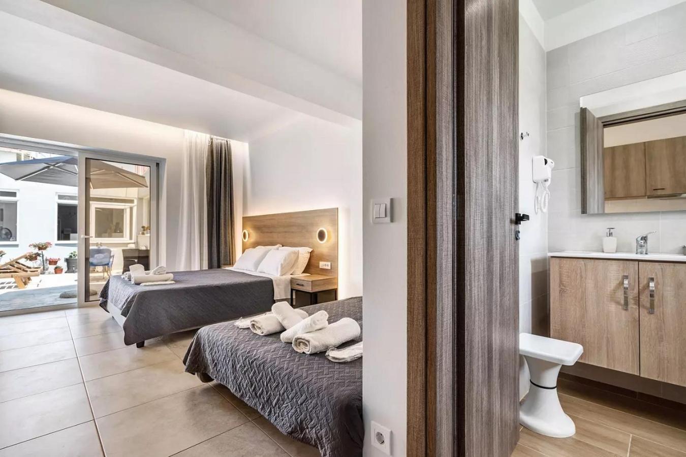 Blue Star Aparthotel ニドリ エクステリア 写真