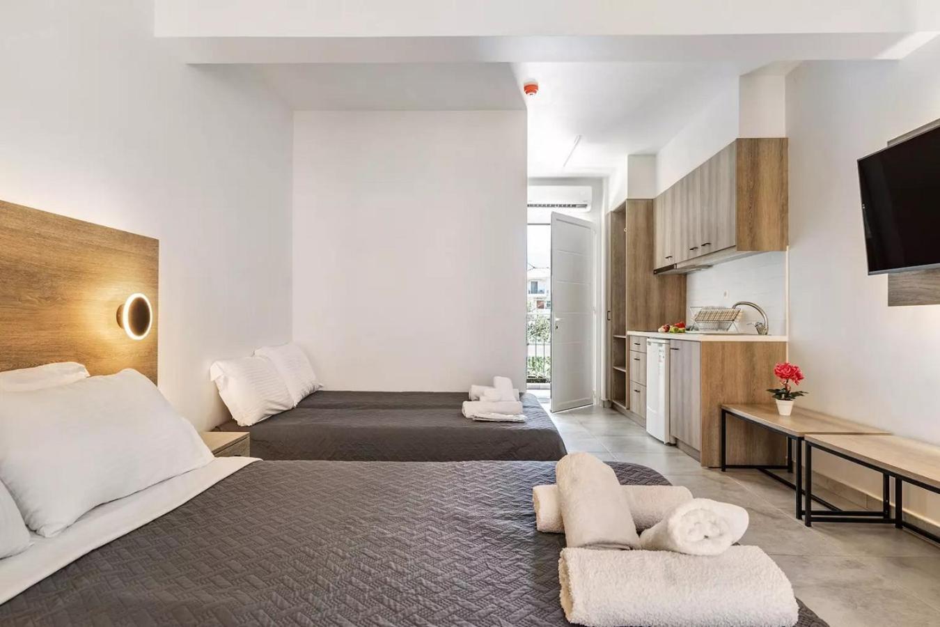 Blue Star Aparthotel ニドリ エクステリア 写真