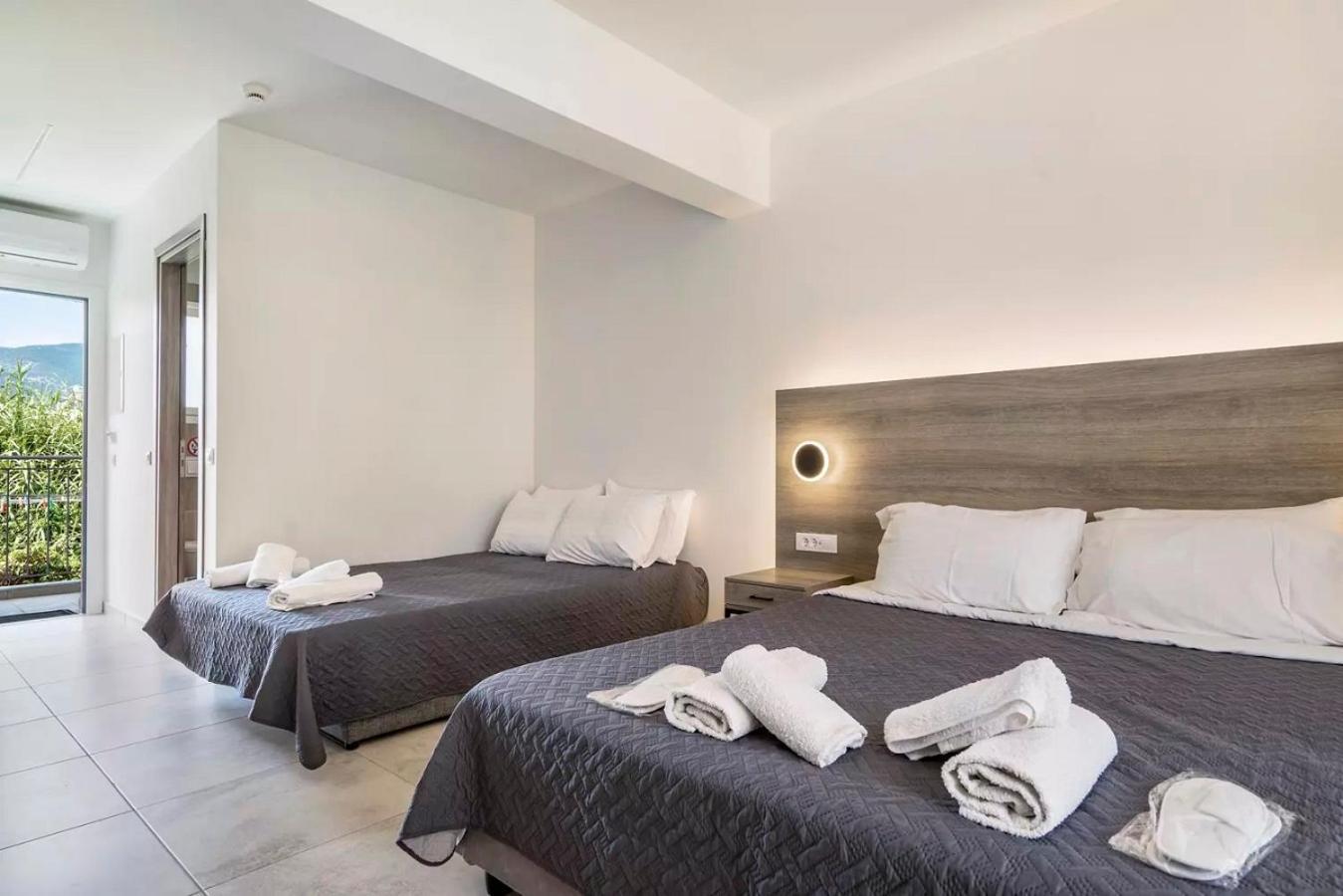 Blue Star Aparthotel ニドリ エクステリア 写真